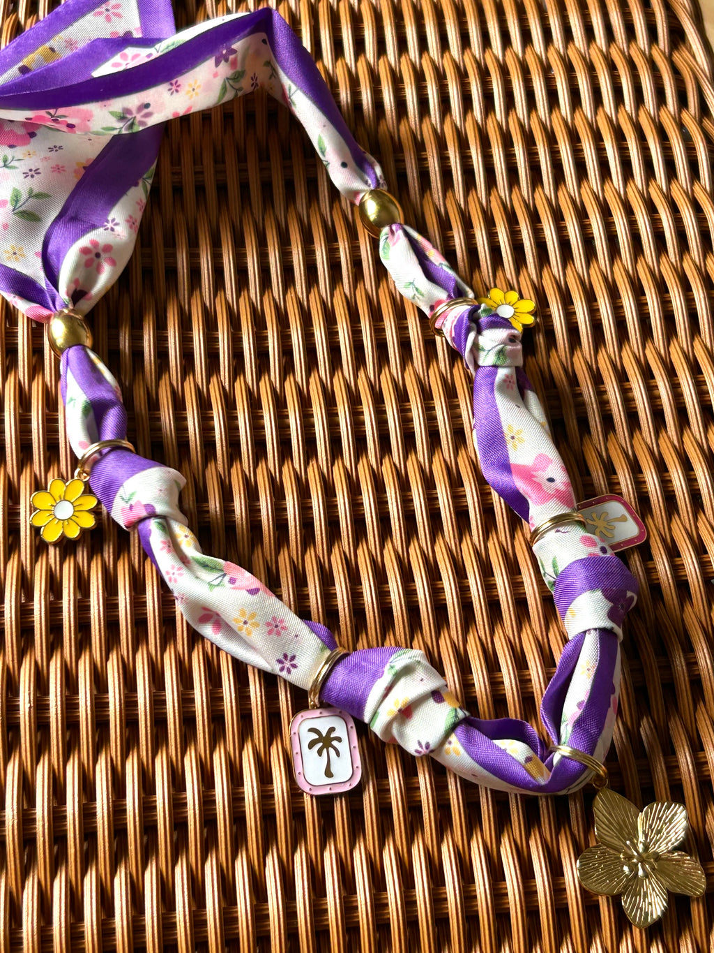 Nilla - Collier foulard